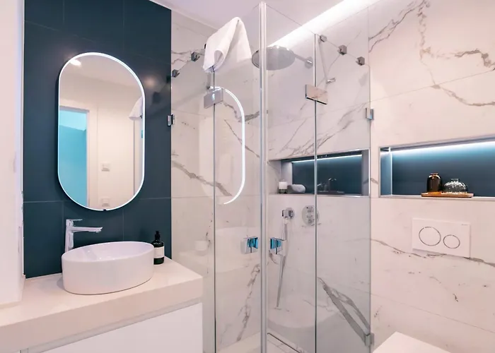 Media Bay In Kirchberg By Rentaroo * 卢森堡