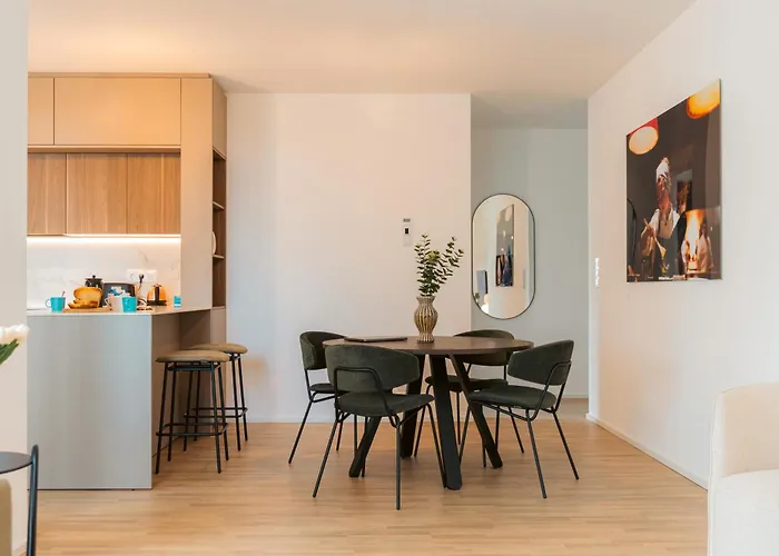 Media Bay In Kirchberg By Rentaroo * Luxemburg