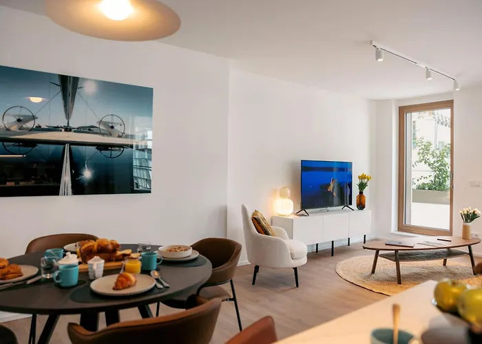 Media Bay In Kirchberg By Rentaroo