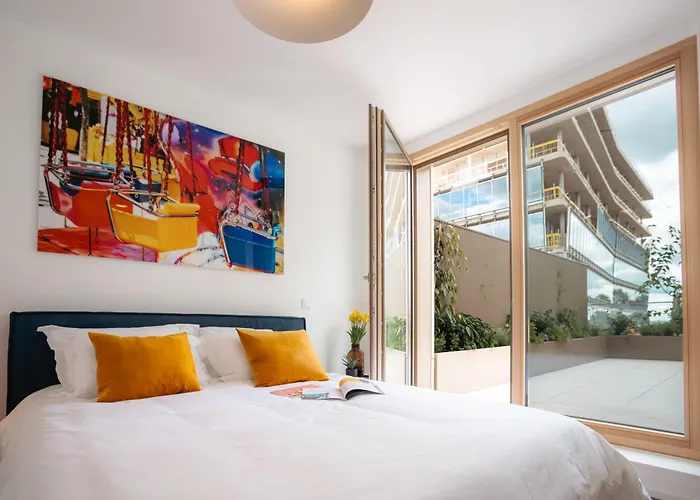 Media Bay In Kirchberg By Rentaroo Appartement Luxembourg