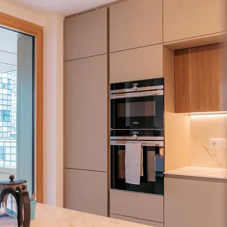 Apartament Media Bay In Kirchberg By Rentaroo Luksemburg