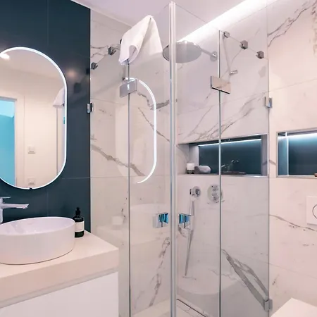 Media Bay In Kirchberg By Rentaroo * Luksemburg