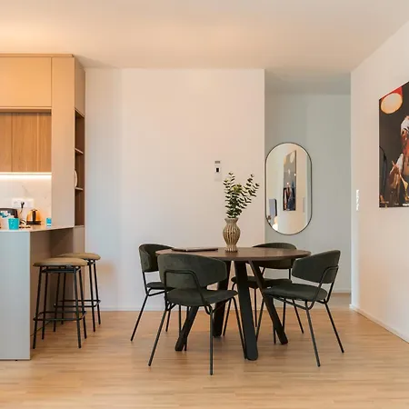 Media Bay In Kirchberg By Rentaroo * Luksemburg