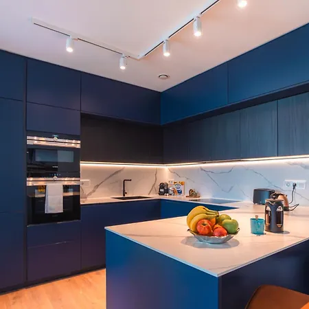 Media Bay In Kirchberg By Rentaroo Luksemburg