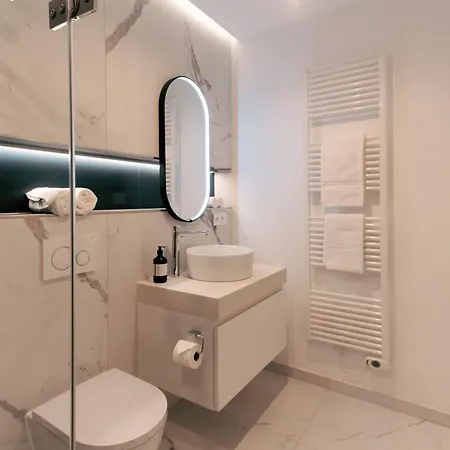 Media Bay In Kirchberg By Rentaroo Apartament *